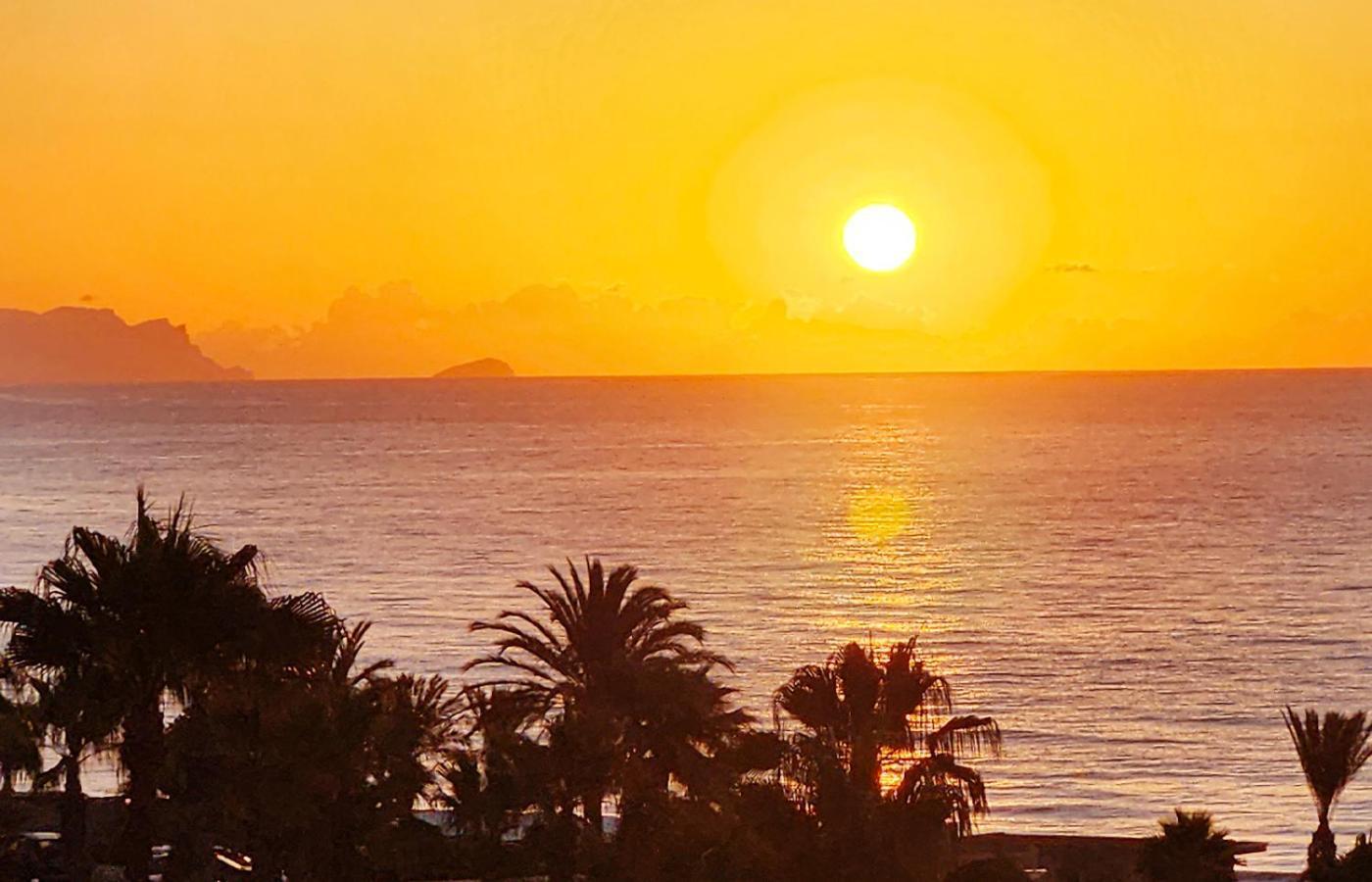 Alicante Apartamento En La Playa Muchavista-San Juan - Marluma Frente Al Mar La Venteta Exterior foto